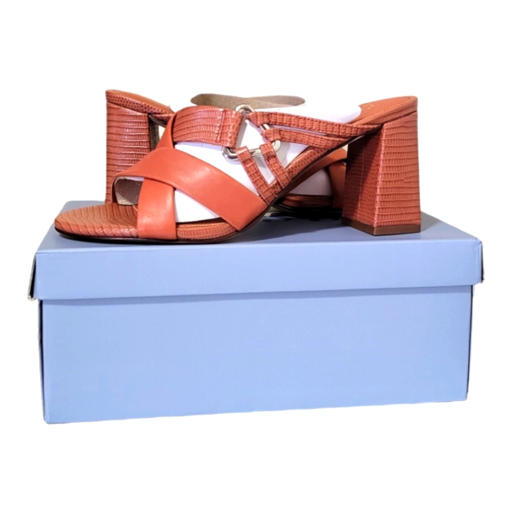 Essex Lane Bezia Sandal US 7M